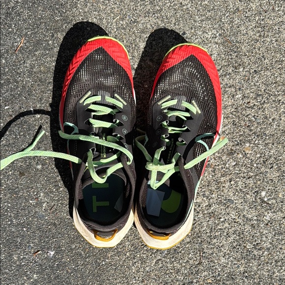 Nike Terra Kiger 8 Trail Running Shoes Size 8.5 - Picture 2 of 6